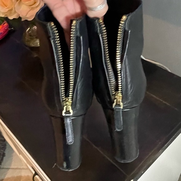 J.Crew Adele Leather Ankle Heel Boots, Zipper Closure, Black, Size 8.5 - Picture 13 of 13